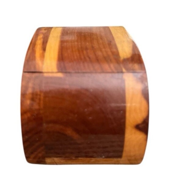 Vintage Cedar Trinket Box Curved Lid Handmade Russian Artisan 4 x 2-1/4 x 2-1/4" - Picture 4 of 6